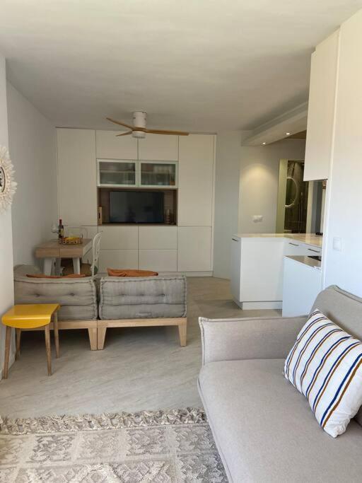 Apartamento Sol, Benajarafe Bagian luar foto